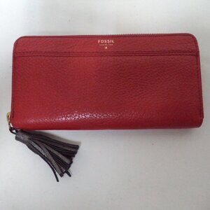 Fossil 1954 grained Leather clutch Wallet tassel 4"x 8" Zip around organizer red
